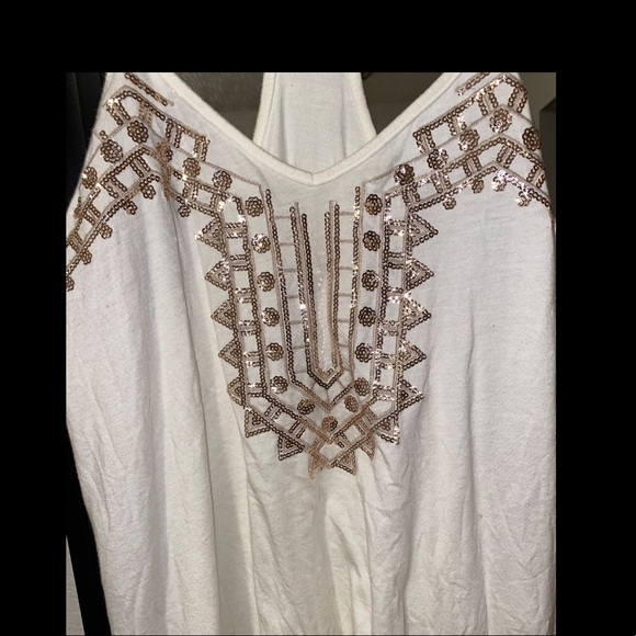 Cream colored sequin design top - Picture 3 of 3